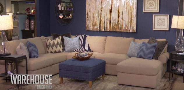 How to fit and customize a sectional in your living room space